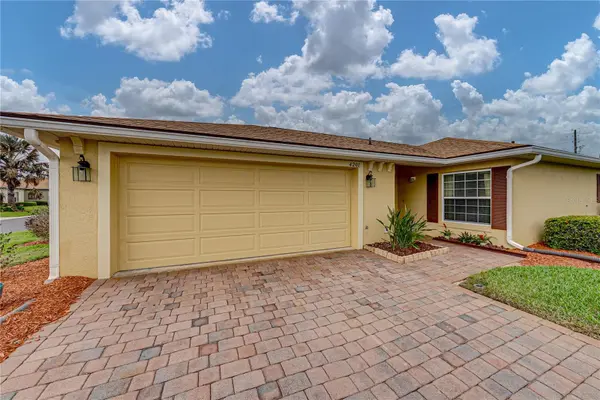 4201 BERWICK DR, Lake Wales, FL 33859