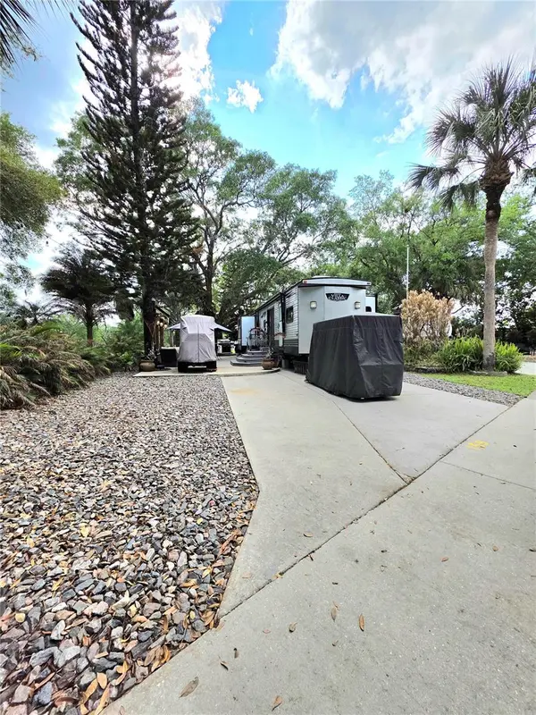 159 HORSESHOE BND, Lake Wales, FL 33898