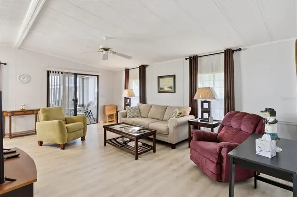 125 LAKE HAZEL DR, Winter Haven, FL 33884