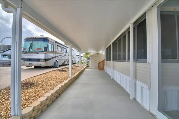 251 PATTERSON RD #B23, Haines City, FL 33844