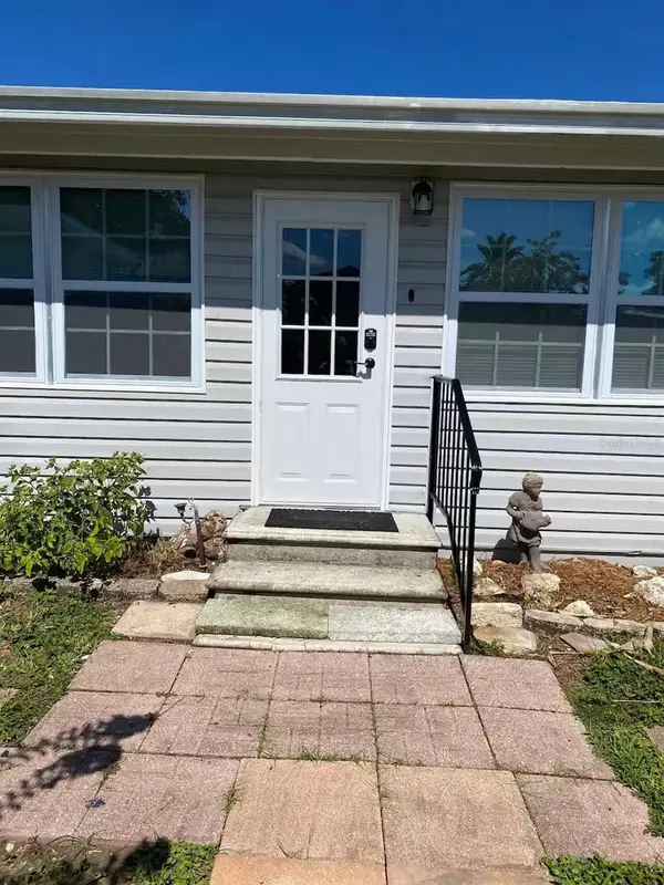5247 ALPACA DR, Weeki Wachee, FL 34607