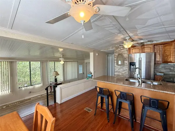 205 PANSY ST, Davenport, FL 33837