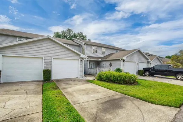 323 ORANGE BLOSSOM DR #323, Winter Haven, FL 33880