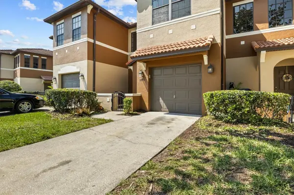 5986 TIVOLI GARDENS BLVD, Orlando, FL 32829