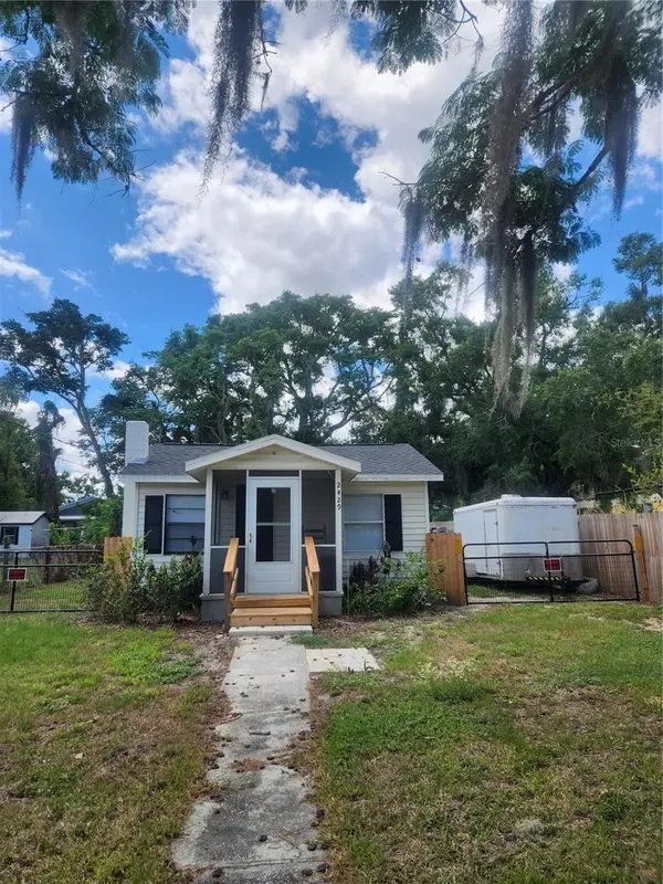 2429 LAKEVIEW ST, Lakeland, FL 33801