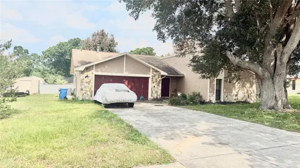 1406 MEADOW DR NE, Winter Haven, FL 33881