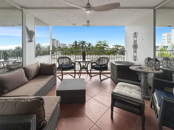 6165 AVE. ISLA VERDE #369, Carolina, PR 00979