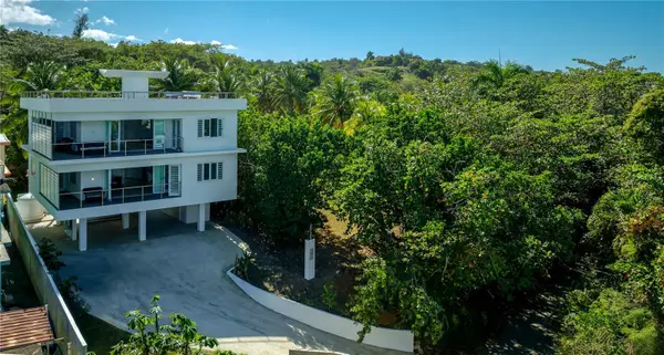 Carr. 413 KM 3.3, Rincon, PR 00677