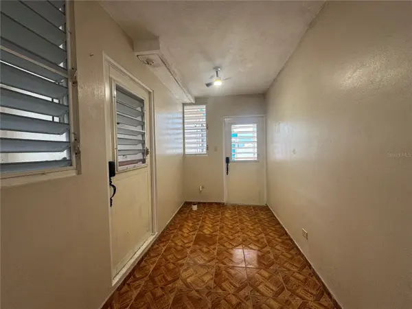 11-AK URB. LEVITTOWN LAKES CLL PASEO MAGDALENA, Toa Baja, PR 00949