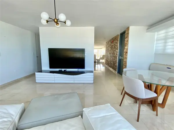 Regatta 996 ASHFORD AVE #6, San Juan, PR 00907