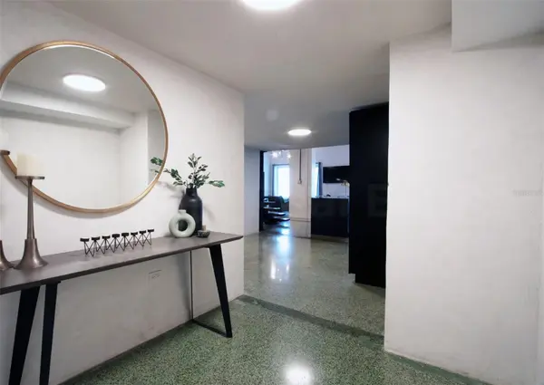 203 RECINTO SUR ST #2, Old San Juan, PR 00901