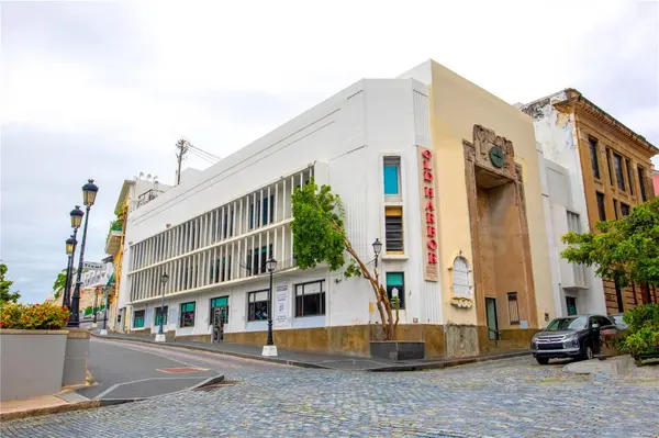 203 RECINTO SUR ST #2, Old San Juan, PR 00901