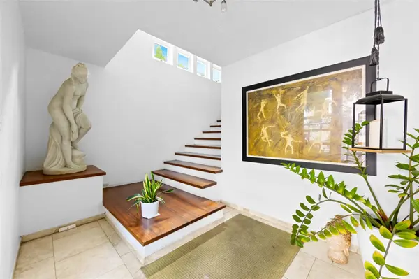 424 DEL VALLE ST MONTEFLORES DEV, San Juan, PR 00915
