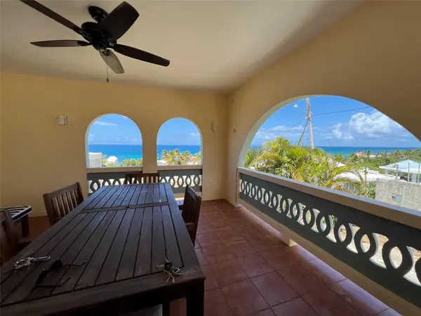 327 BRAVOS, Vieques, PR 00765