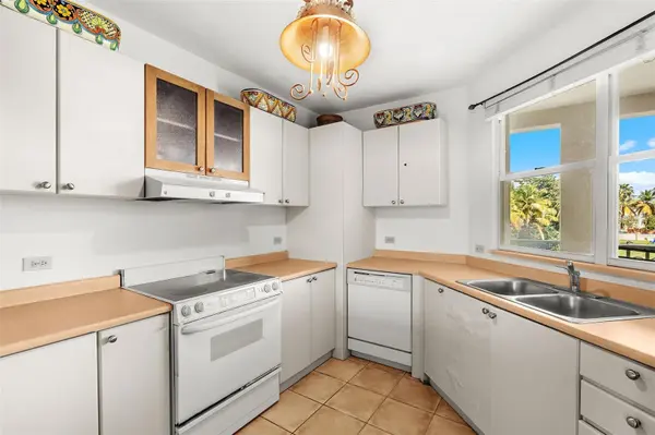 195 CANDELERO DRIVE #6232, Humacao, PR 00791
