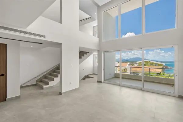 . SHELL CASTLE CLUB #46, Humacao, PR 00791