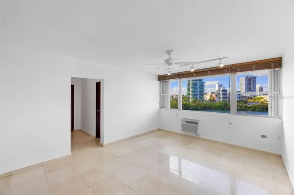15 MARSEILLLES #5S, San Juan, PR 00907