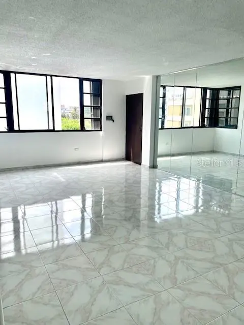 18 MARSEILLES #4B, San Juan, PR 00907