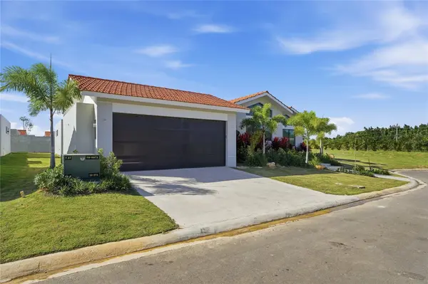804 CAMINO DE LAS VERBENAS, Dorado, PR 00646