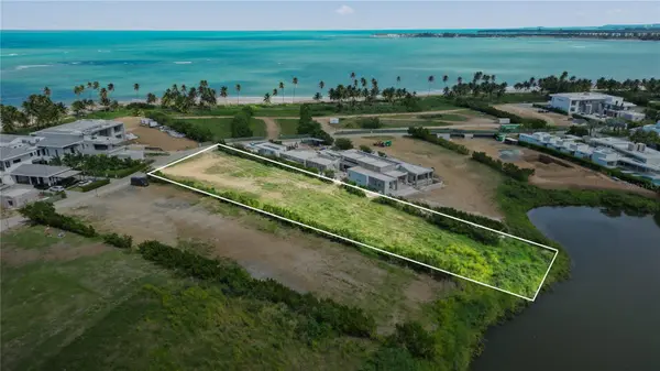 L5 Atlantic DR 7000 BAHIA BEACH DR, Rio Grande, PR 00745