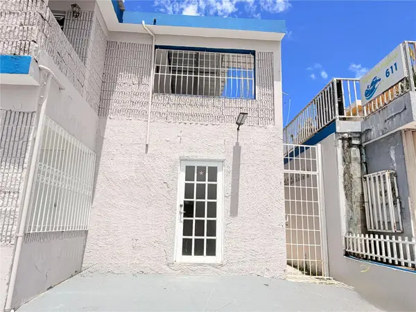 Calle 601 BLOQUE 224 COMERCIAL 1, Carolina, PR 00985