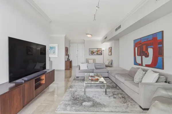 Cond. Puerto Paseos AVENIDA FELISA RINCON GAUTIER #2104, San Juan, PR 00926