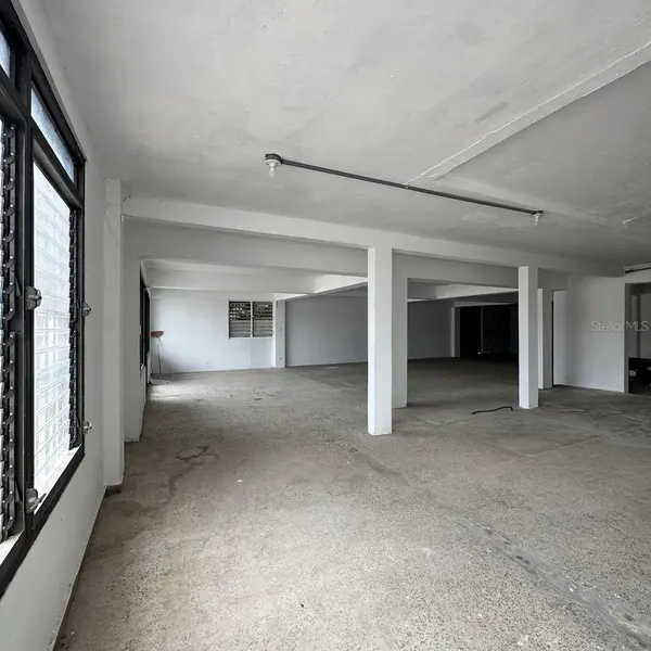 Calle 3 URB. FLAMBOYAN #A-3, Manati, PR 00674