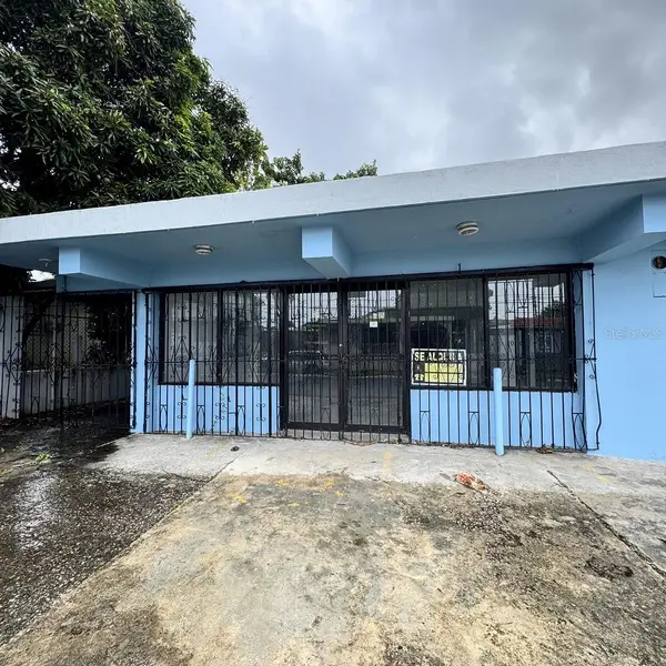 Calle 3 URB. FLAMBOYAN #A-3, Manati, PR 00674