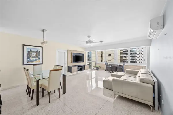 4429 AVE. ISLA VERDE #1103, Carolina, PR 00979