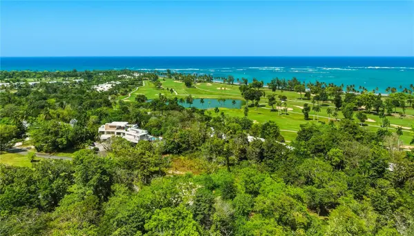 Lot-17 VILLA DORADO ESTATES, Dorado, PR 00646