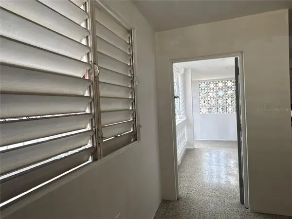 121 CALLE HERMANDAD INTERIOR, Guaynabo, PR 00965