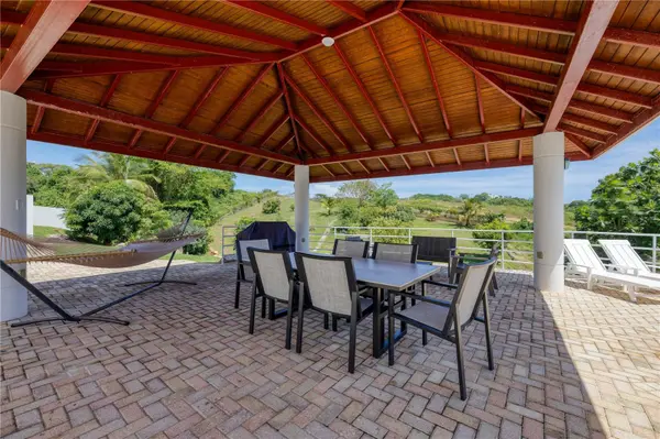 94 EL COCAL COUNTRY AND BEACH CLUB, Yabucoa, PR 00767