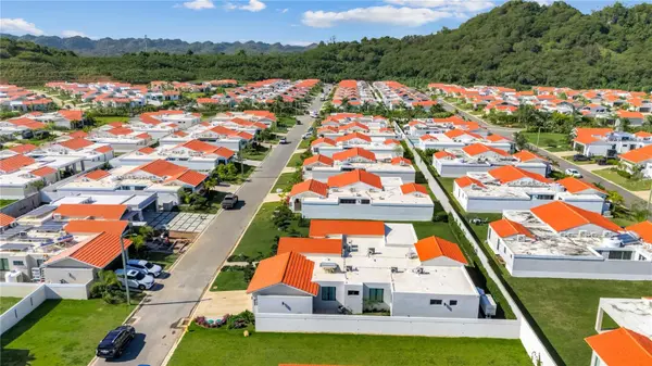 765 CAMINO DE LOS ANTURIOS, Dorado, PR 00646