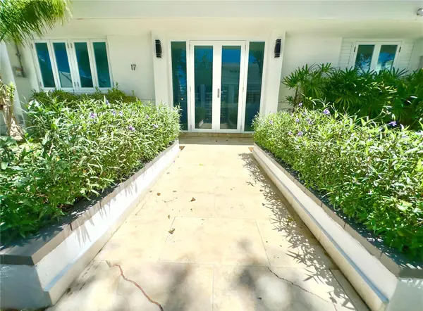 17 GUERRERO NOBLE, San Juan, PR 00913