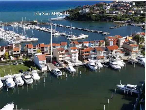 9 ISLA SAN MIGUEL #9, Humacao, PR 00791