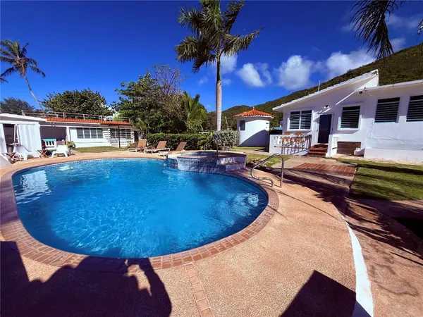 Carr #3 BEACH FRONT GUEST HOUSE, Patillas, PR 00723