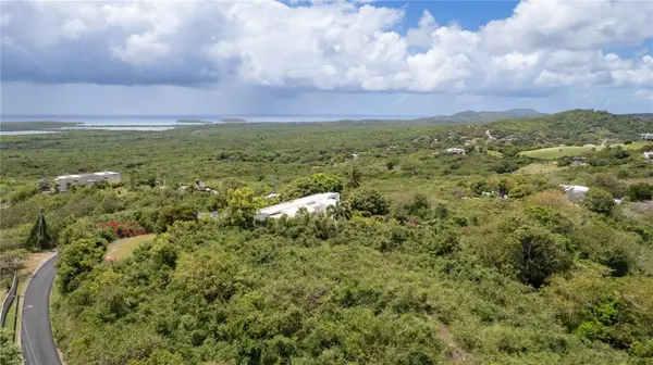 18 CALLE 16, Vieques, PR 00765