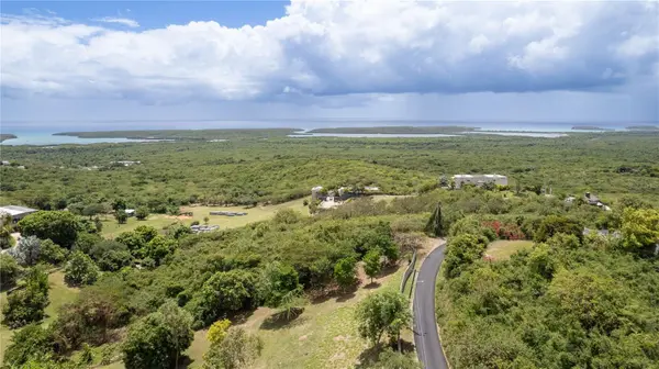 18 CALLE 16, Vieques, PR 00765