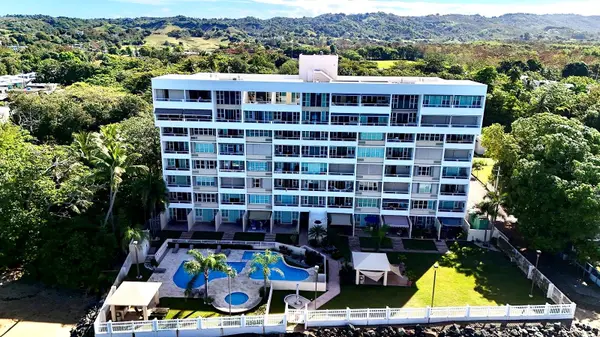 429 C. PORTO VECCHIO #401, Rincon, PR 00677