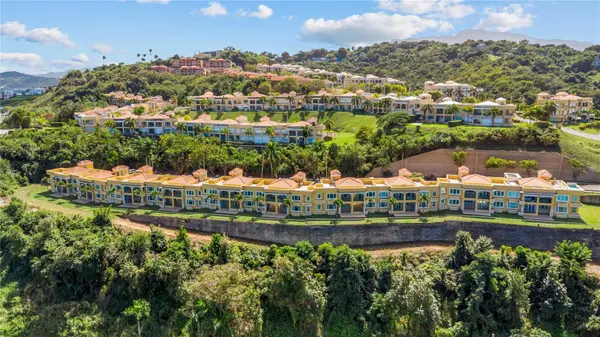 10 I #202, Rio Grande, PR 00745