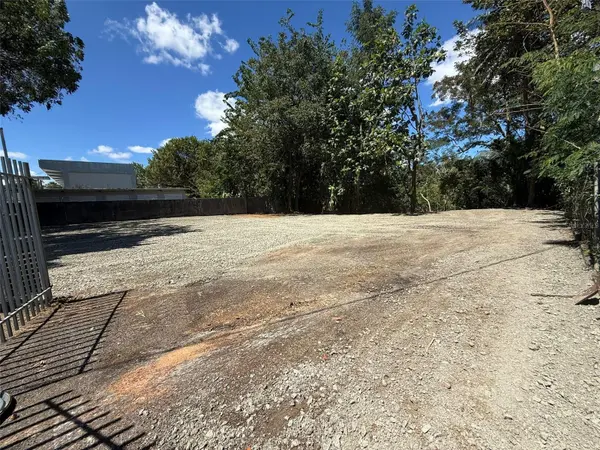 SECTOR LA ALDEA, Bayamon, PR 00956