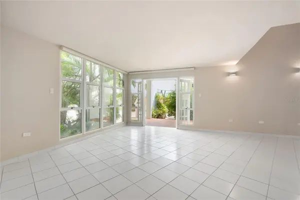 125 PALMARINA CLB #12, Humacao, PR 00791