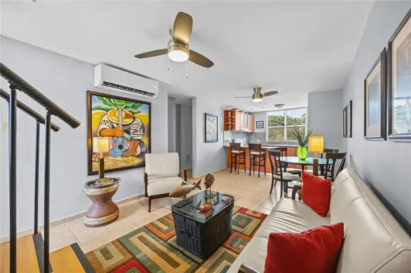 26 CALLE CAMBIJA #PH B-312, Rincon, PR 00677
