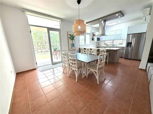 693 NORTH COAST VILLAGE #236, Vega Alta, PR 00692