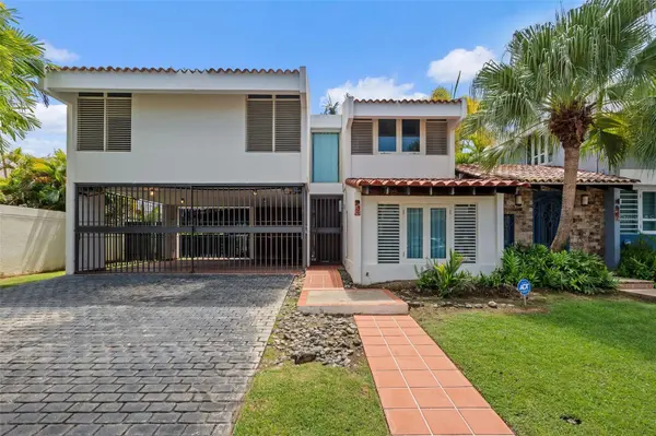 2 CALLE 2 #C5, San Juan, PR 00927