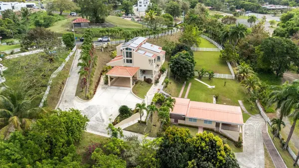 23 & 24 HACIENDA CARABALI, Luquillo, PR 00773
