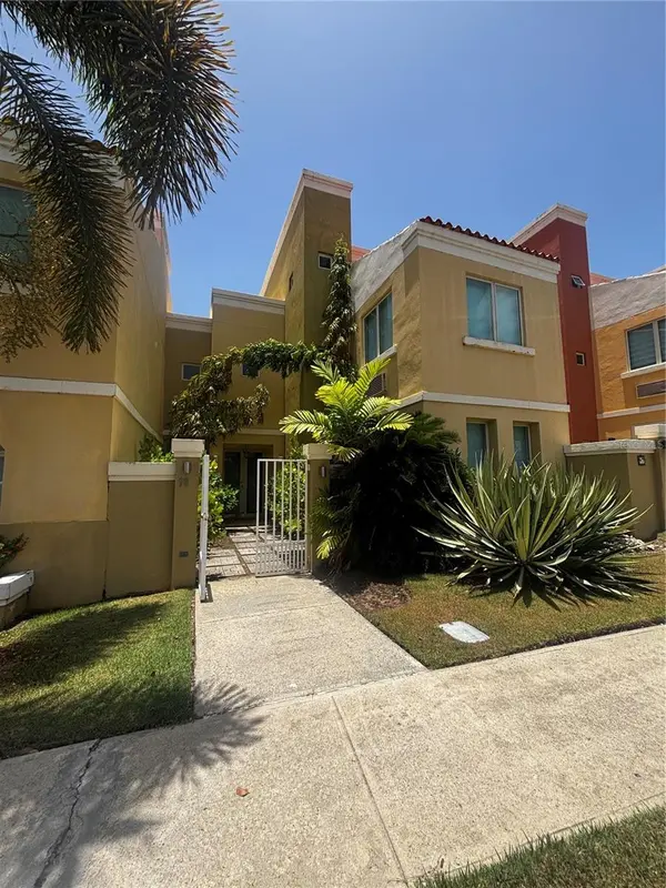 98 VIA POSITANO #98, Humacao, PR 00791