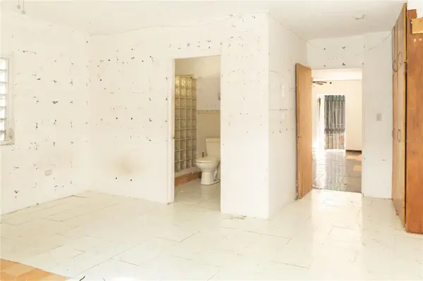 16 CALLE SANTA ROSA, Vieques, PR 00765