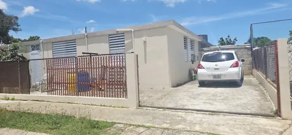 11 CALLE 11 0-142, URB, VILLA EVANGELINA, Manati, PR 00674