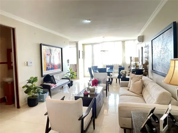 Palma Real Avenue MURANO LUXURY APARTMENTS #8, Guaynabo, PR 00969